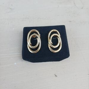 Vintage Lady Remington Earrings Gold Tone Double Oval‎ Studs